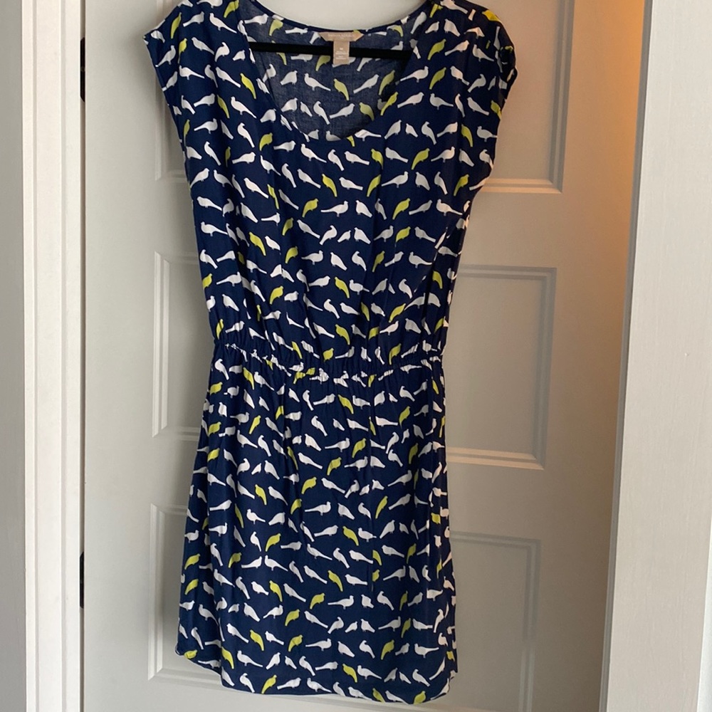 Navy blue bird print t-shirt dress.